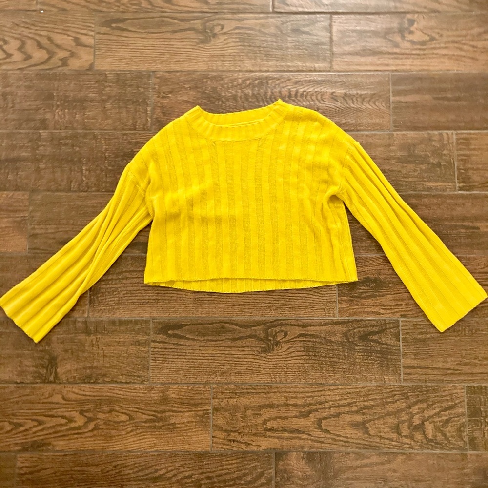Yellow long Sleeve Crop Top
